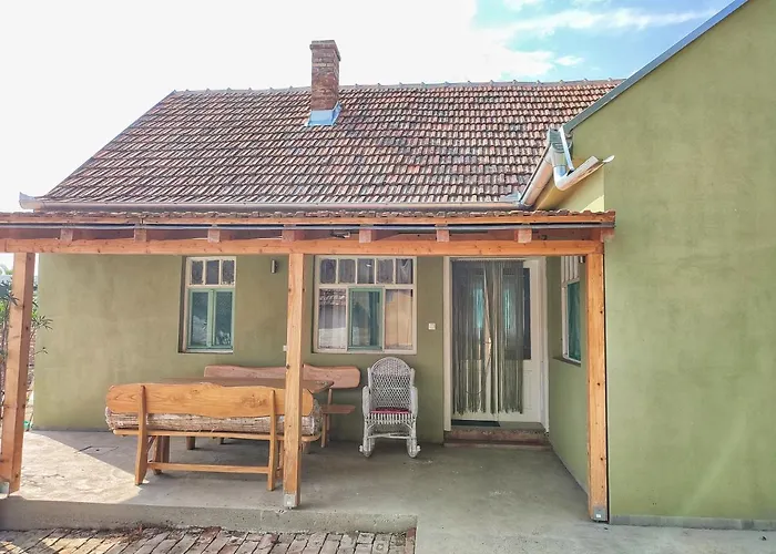 Prenociste Vanja Padej